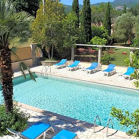 Domaine Le Clos Des Oliviers 3*